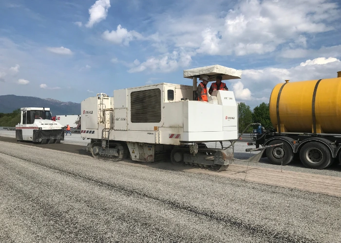 Chantier CIRR sur A40 - Eiffage Route 1